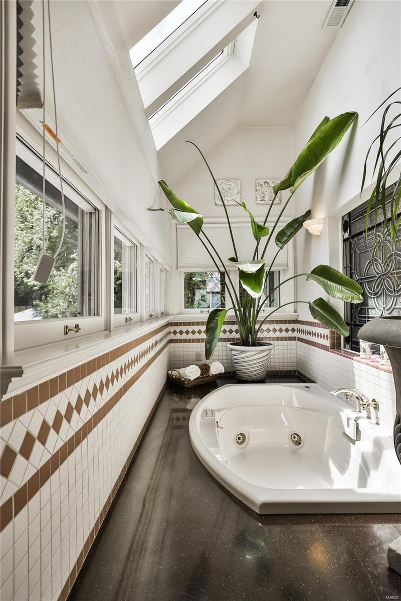 Maryland Terrace - Residential