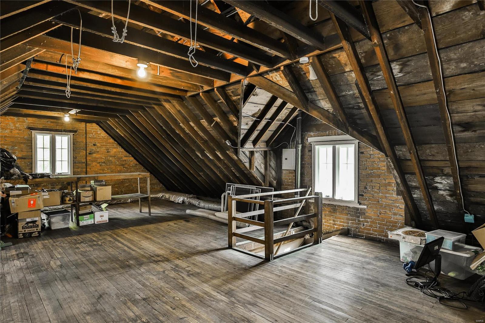 Maryland Terrace - Residential