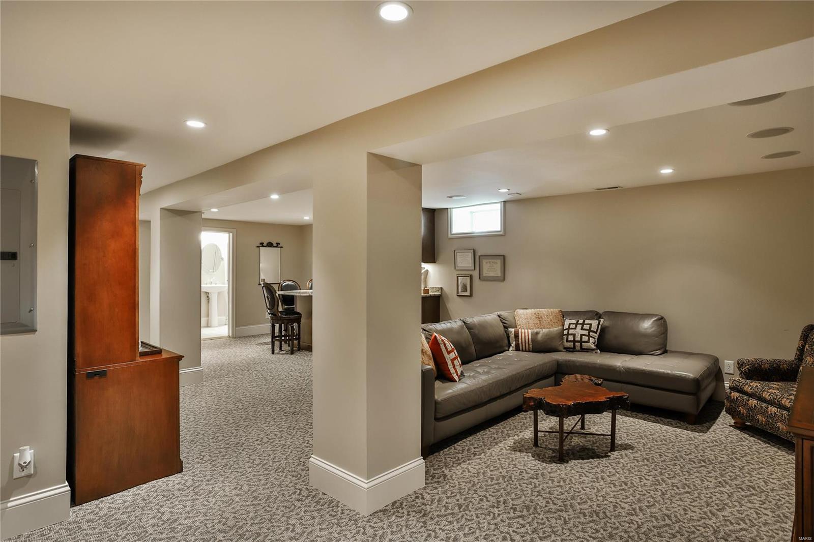 Maryland Terrace - Residential