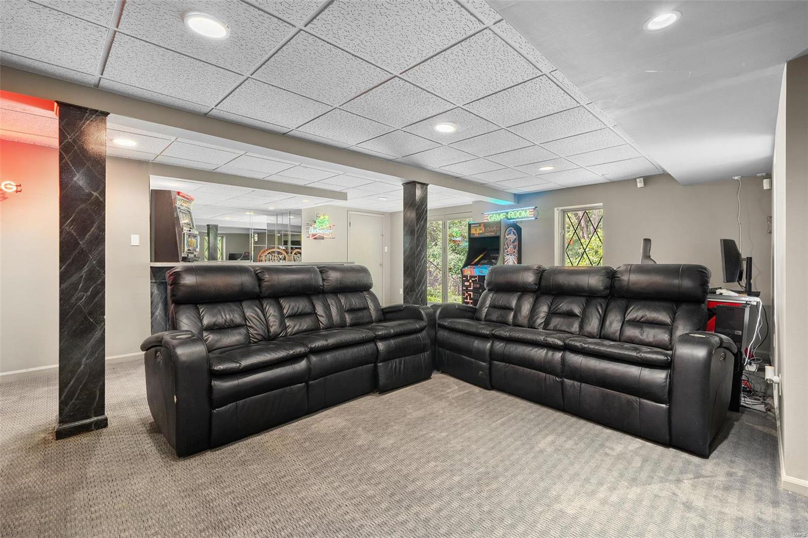 White Oak Forest - Residential