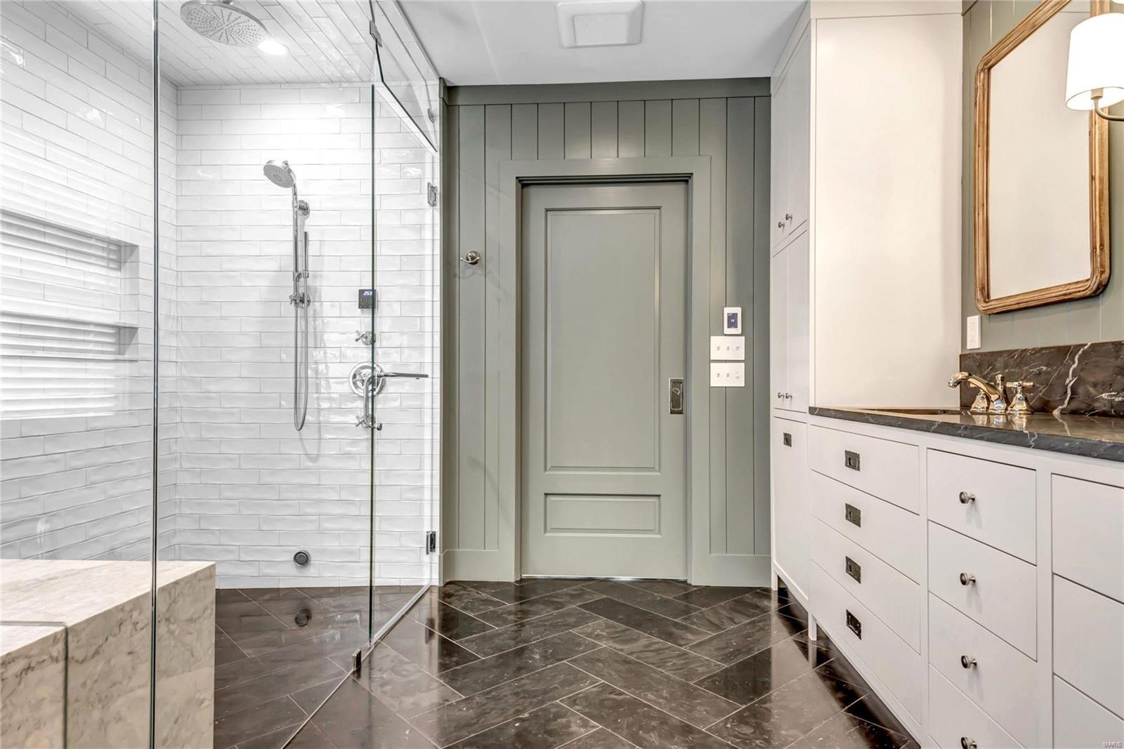 Oakleigh - Residential