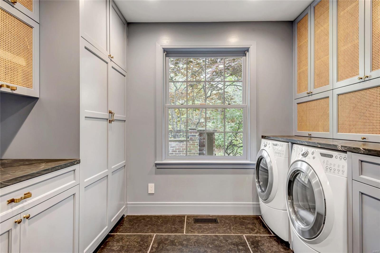 Oakleigh - Residential