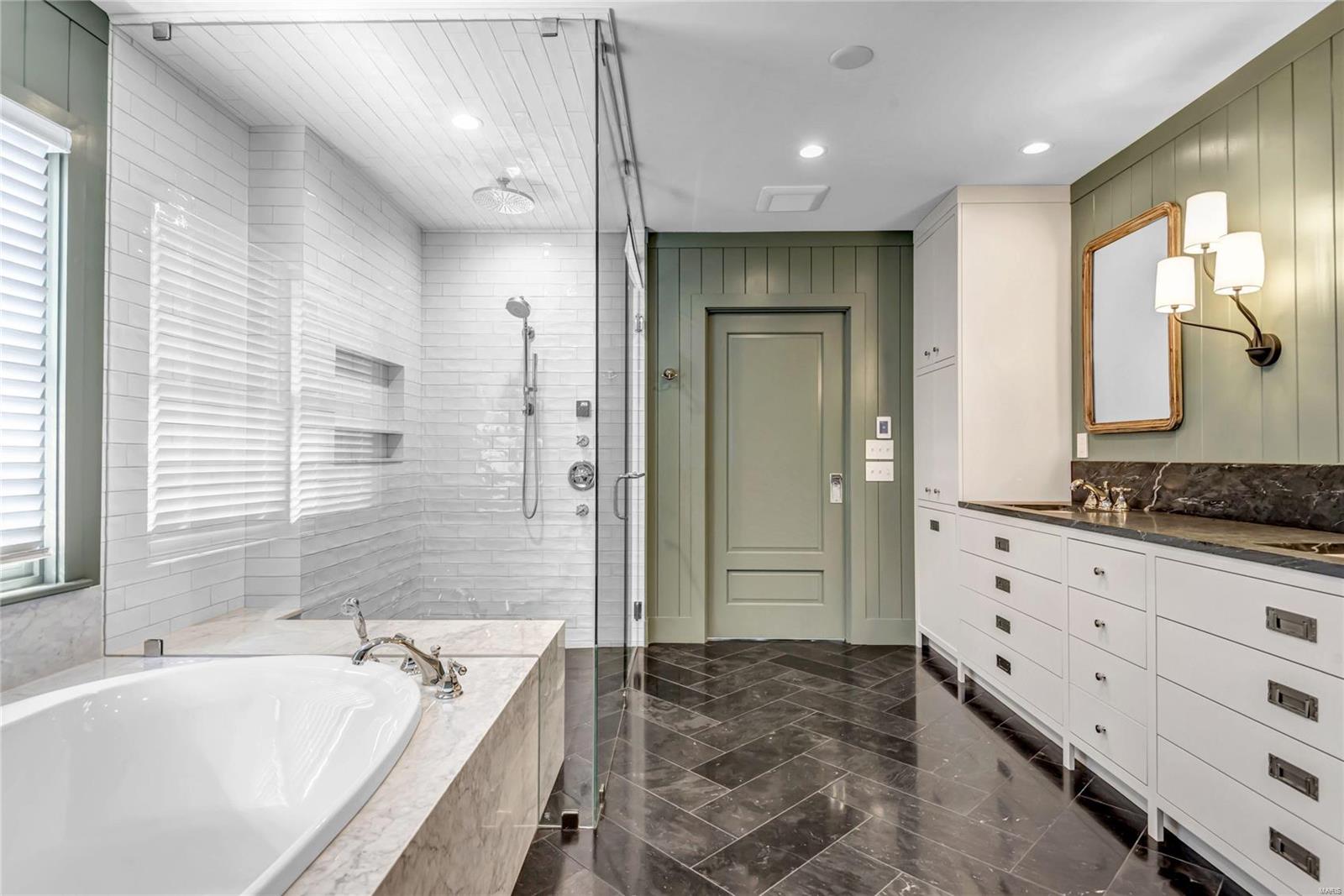 Oakleigh - Residential