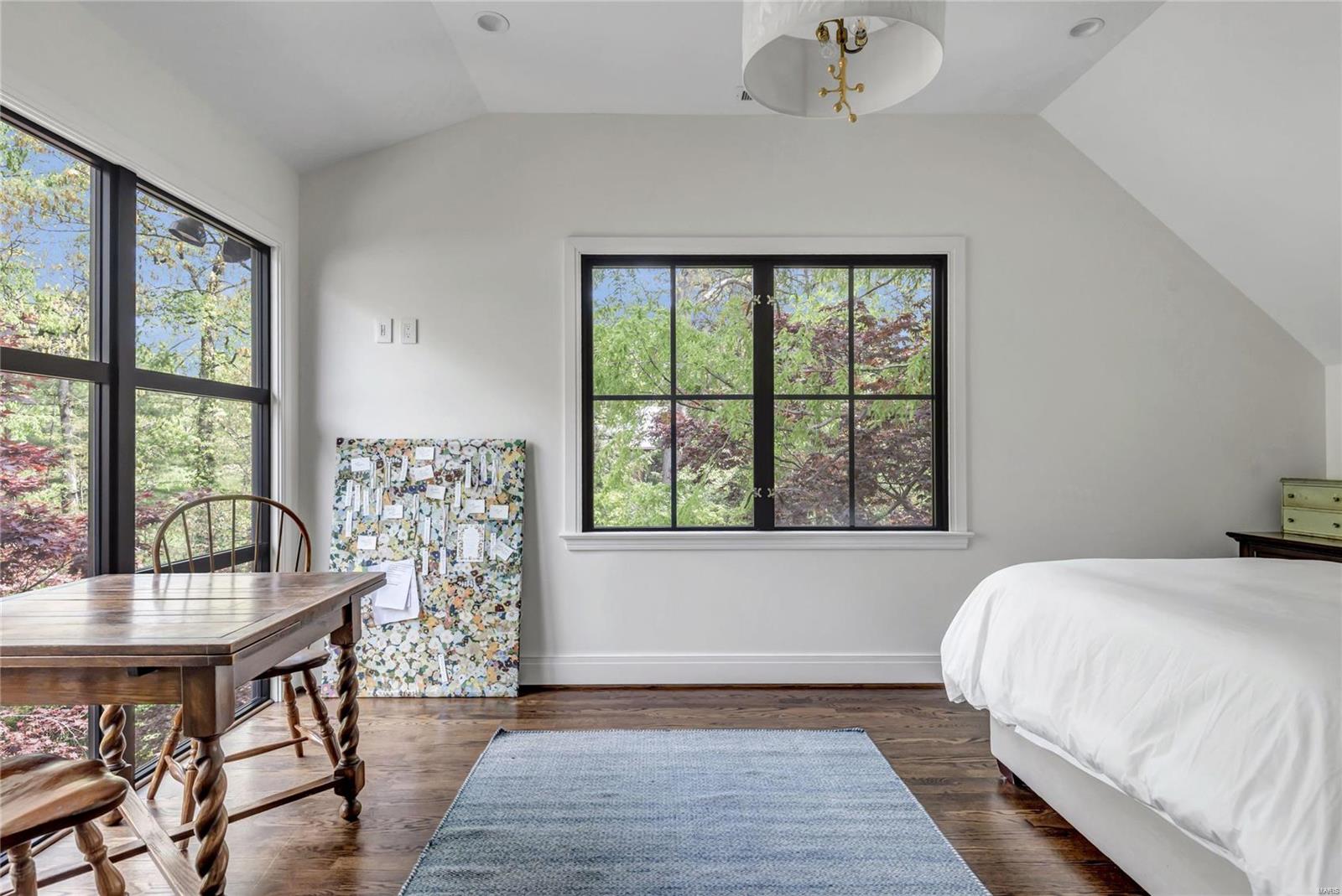 Oakleigh - Residential