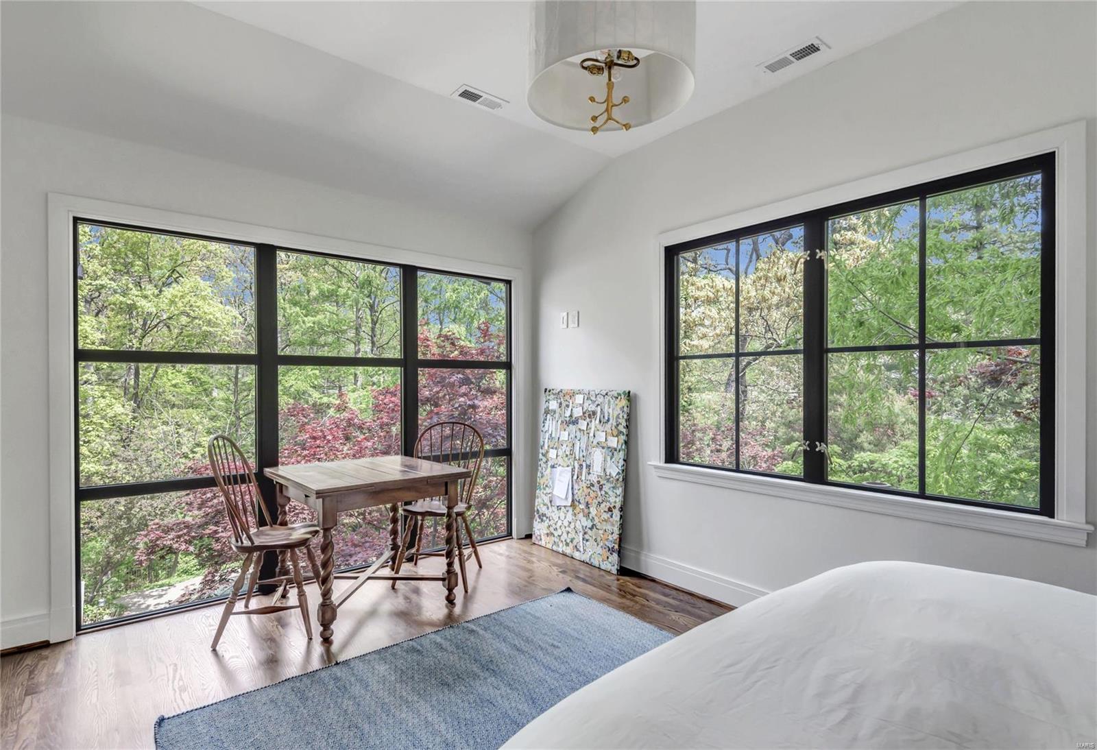 Oakleigh - Residential