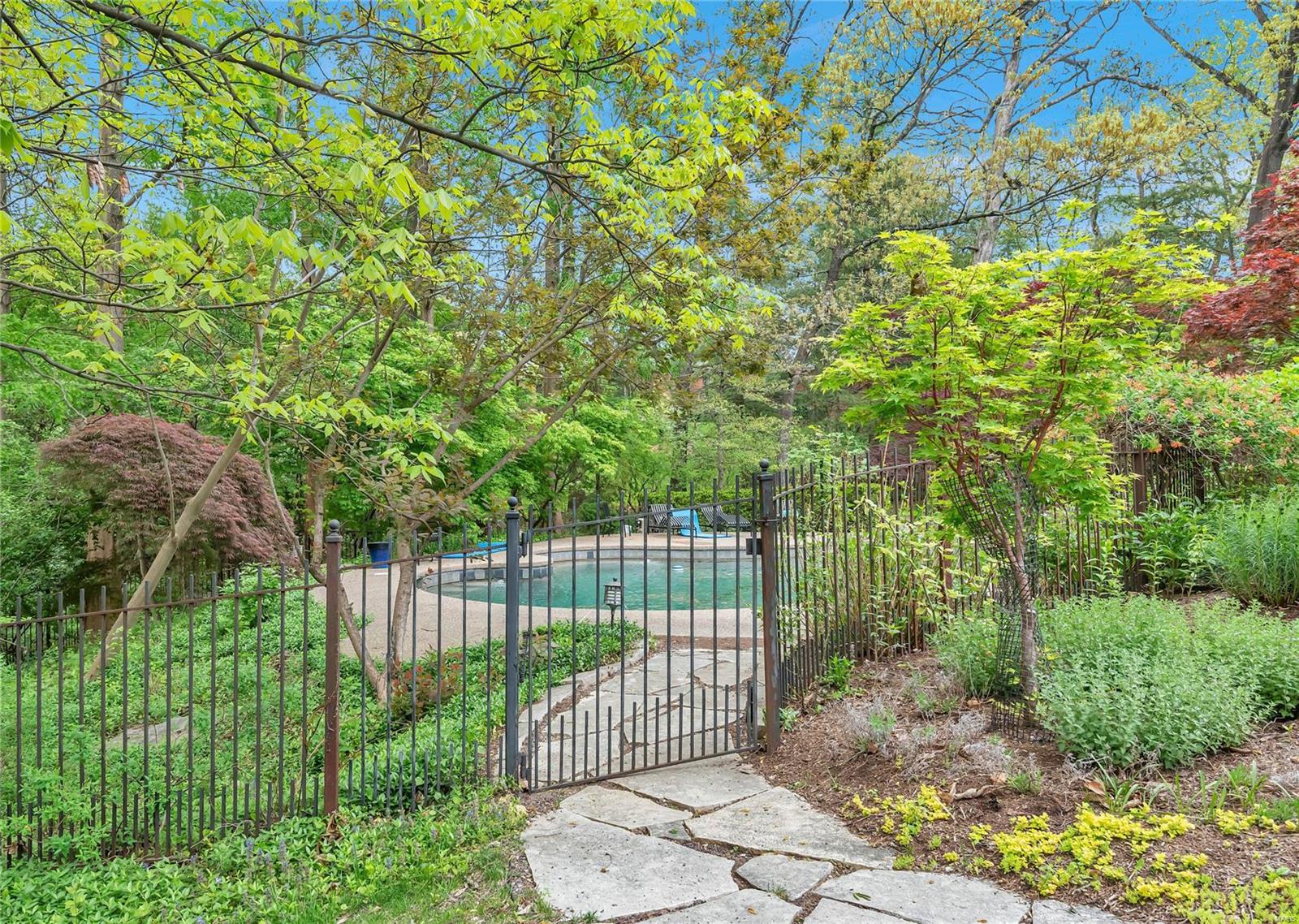 Oakleigh - Residential