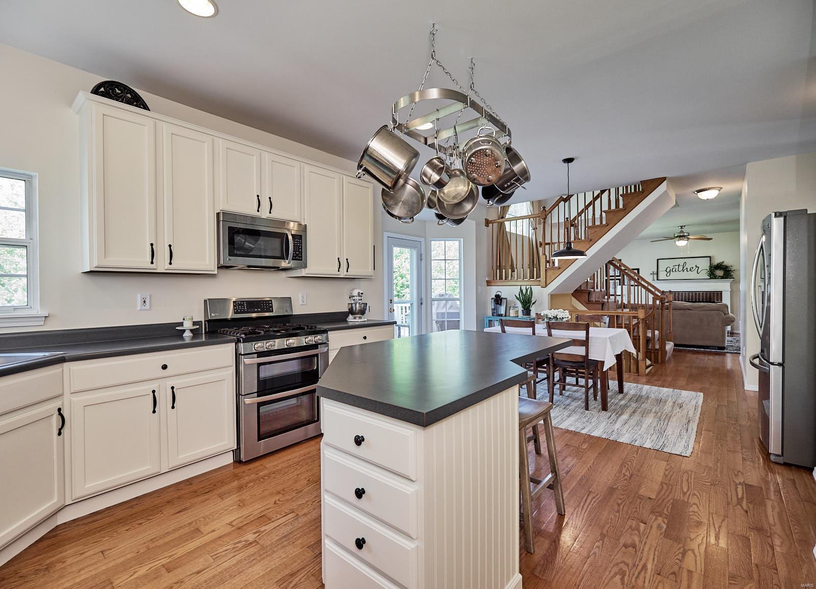 Hawthorne Village Winghaven - Residential