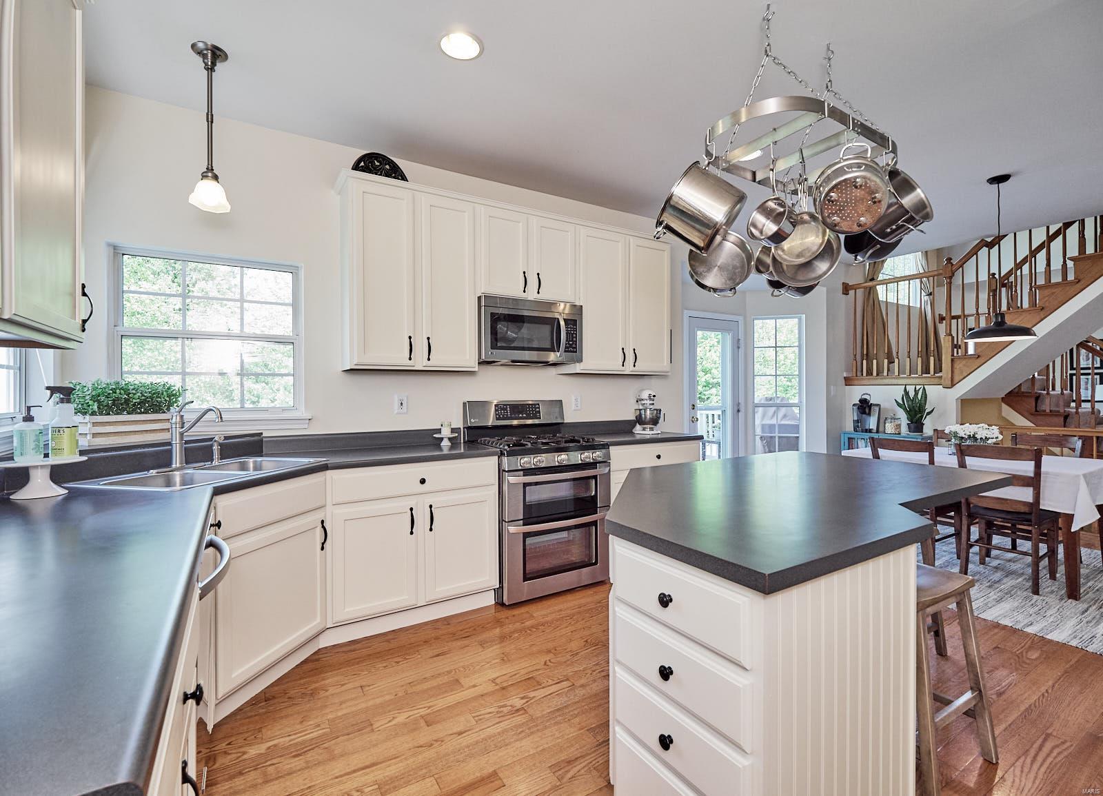 Hawthorne Village Winghaven - Residential