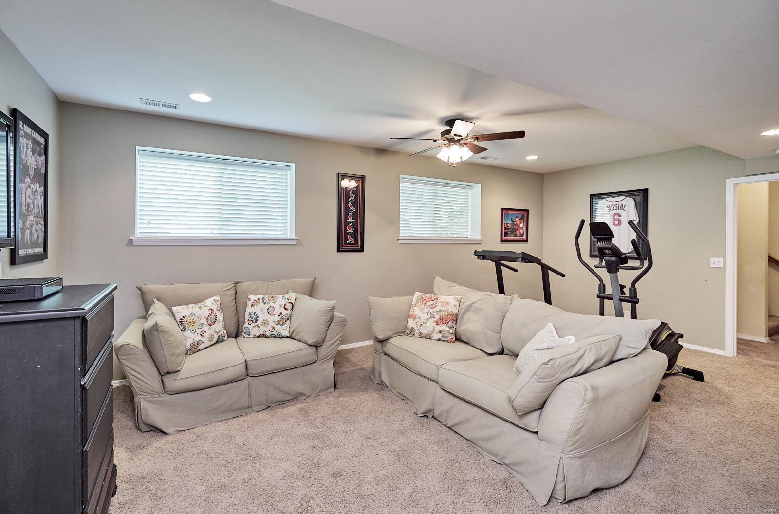 Hawthorne Village Winghaven - Residential