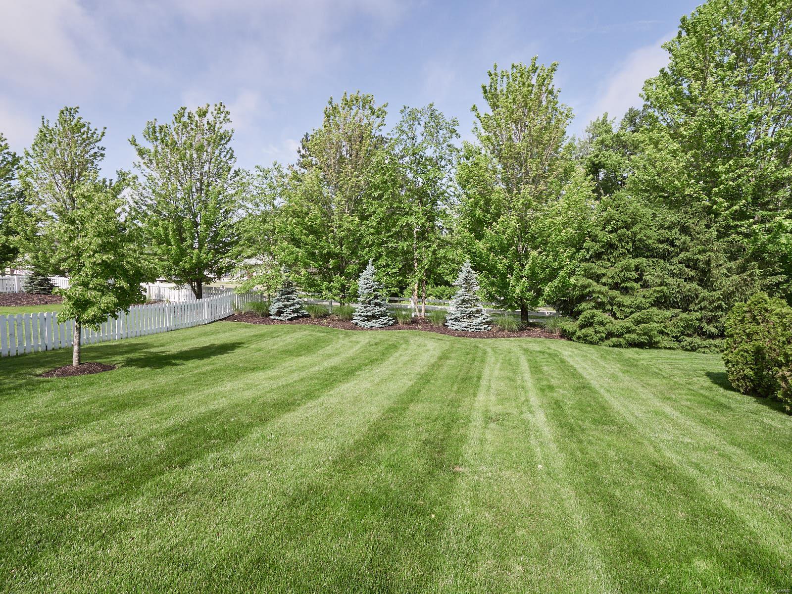 Hawthorne Village Winghaven - Residential