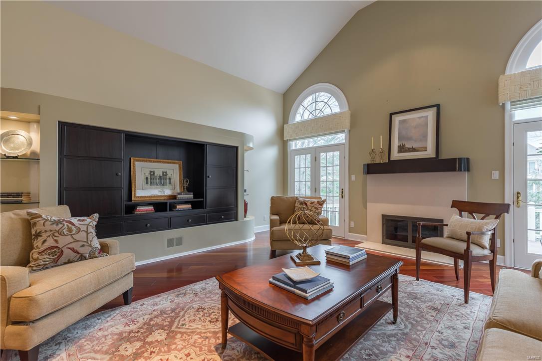 Willows Condo The - Residential