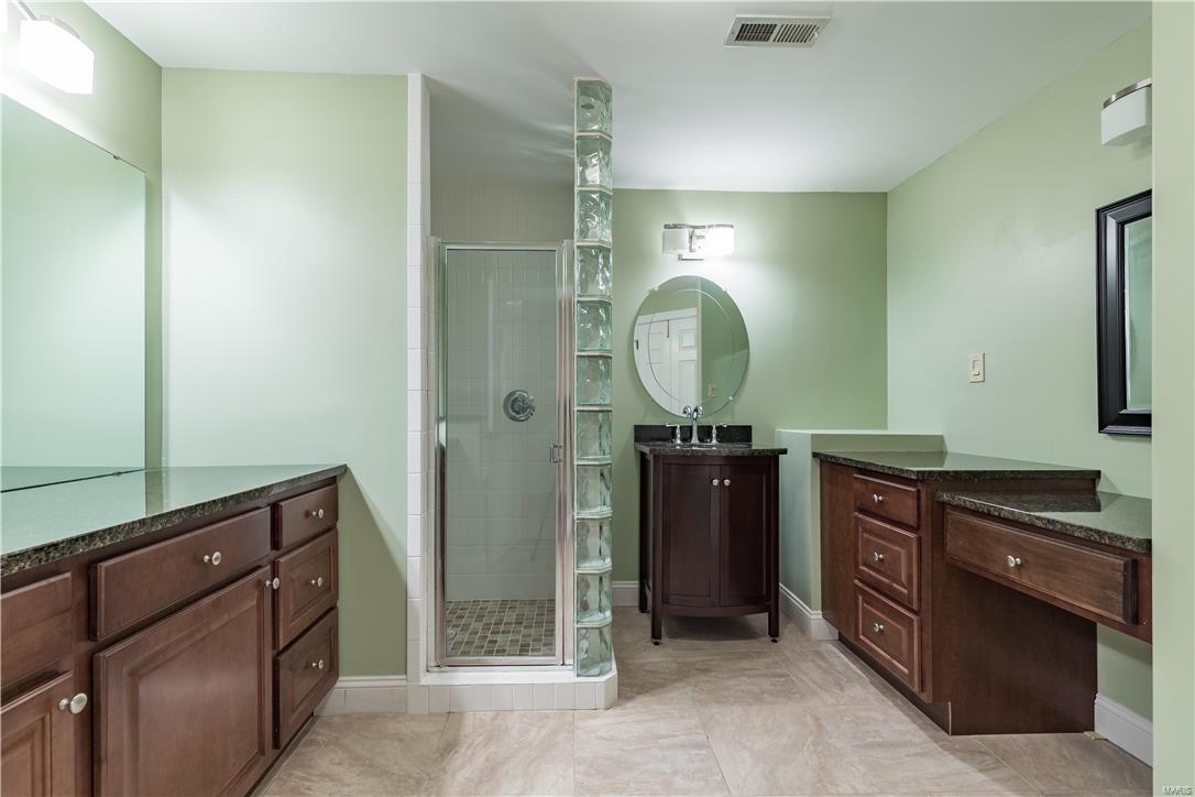 Willows Condo The - Residential