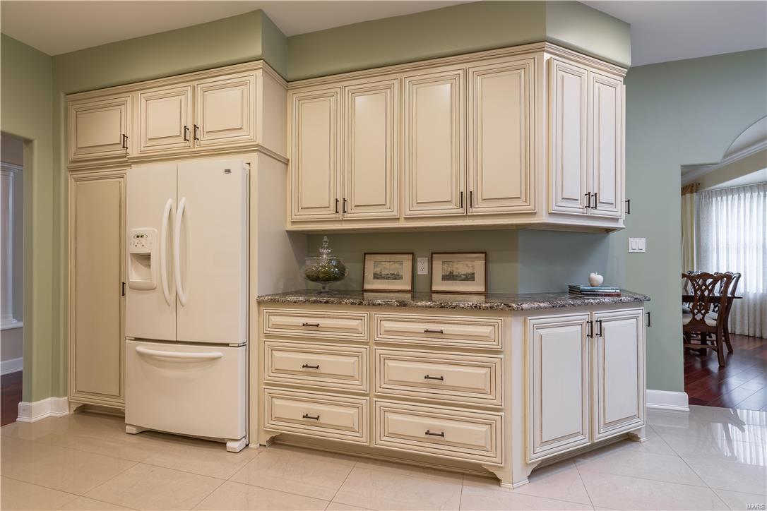 Willows Condo The - Residential