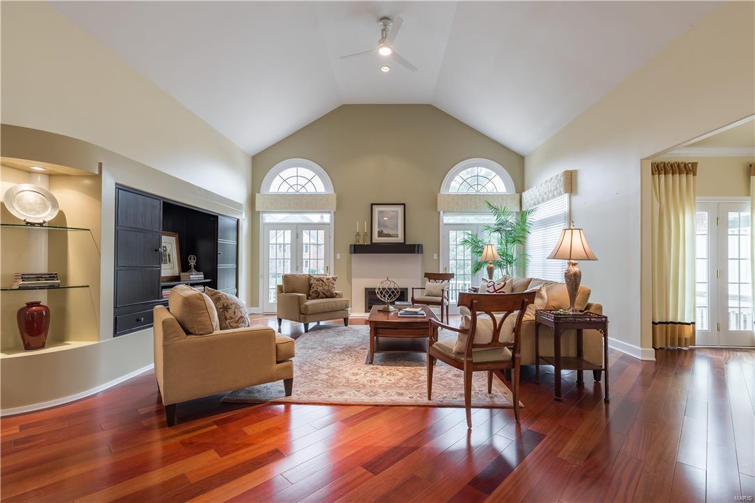 Willows Condo The - Residential