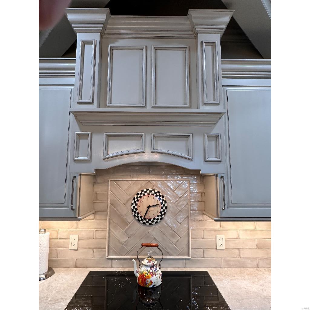 August Hill On Conway One - Residential