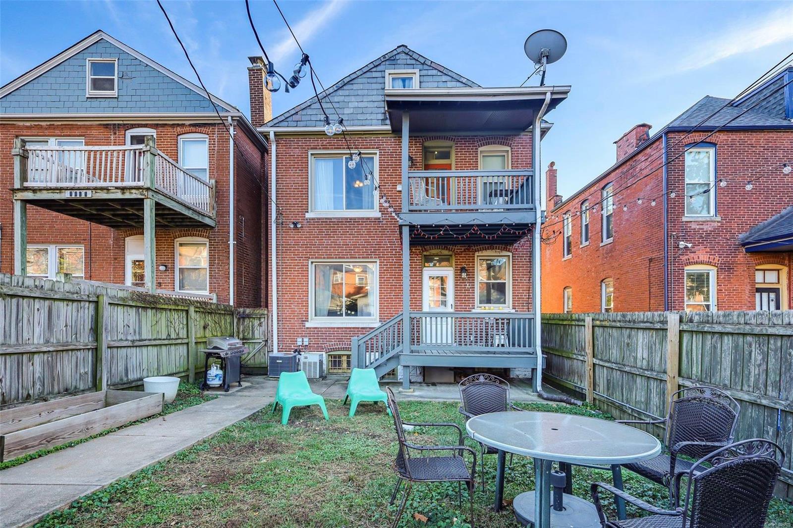 Dundee Place Add - Residential