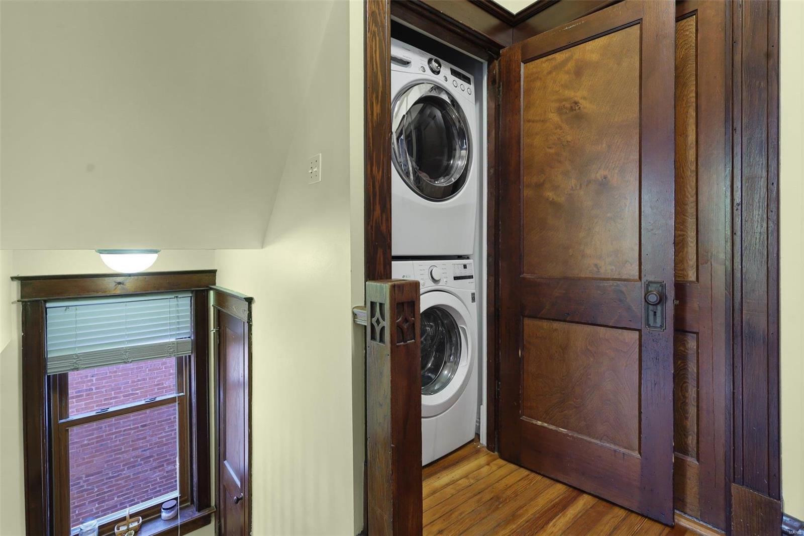 Dundee Place Add - Residential