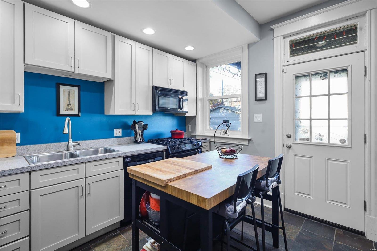 Dundee Place Add - Residential