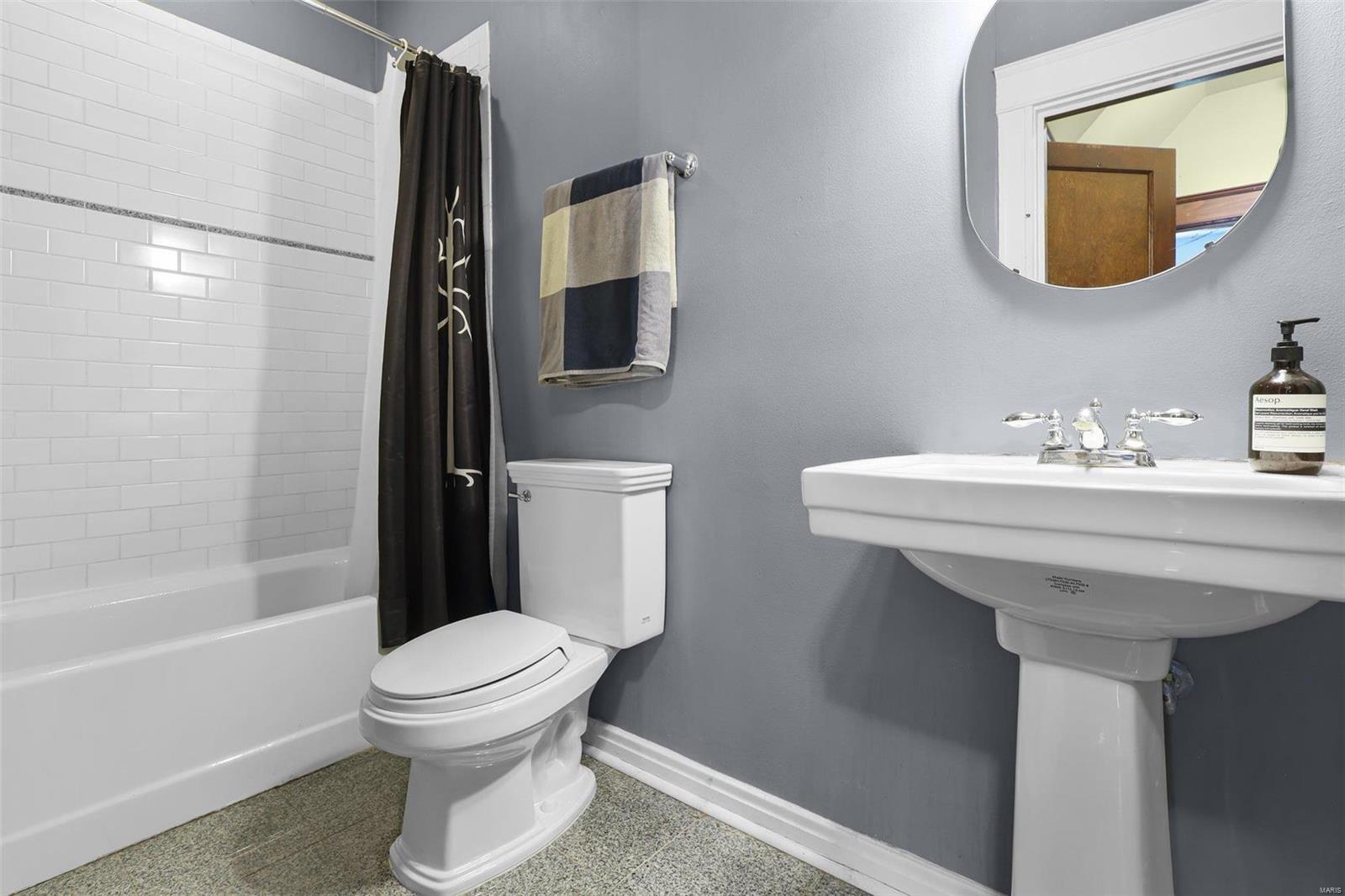 Dundee Place Add - Residential