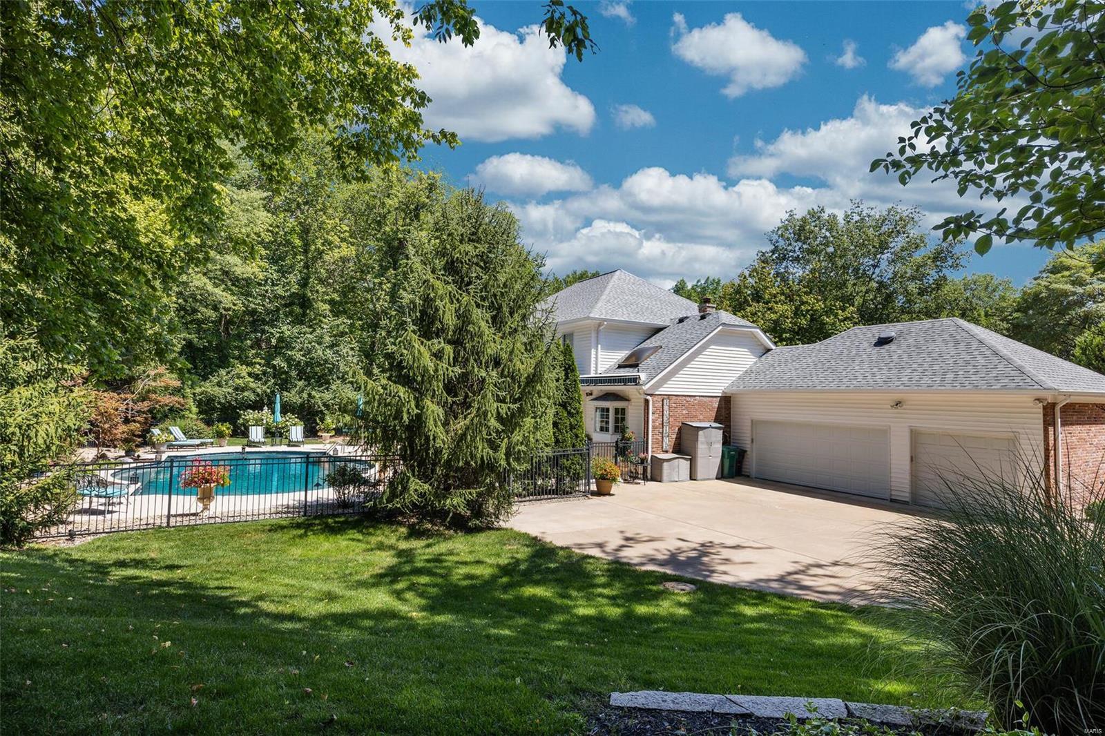 Forest Trails - Residential