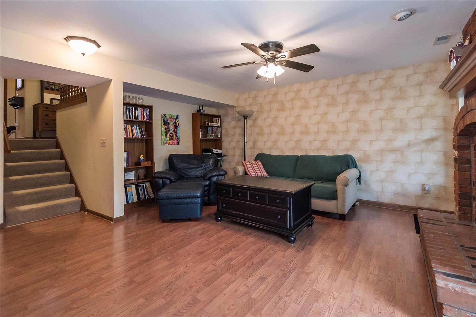 Treetop Condo - Residential