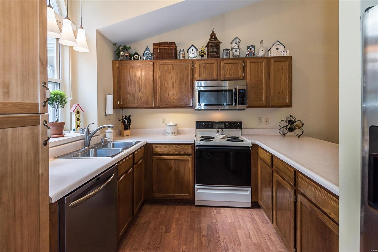 Treetop Condo - Residential