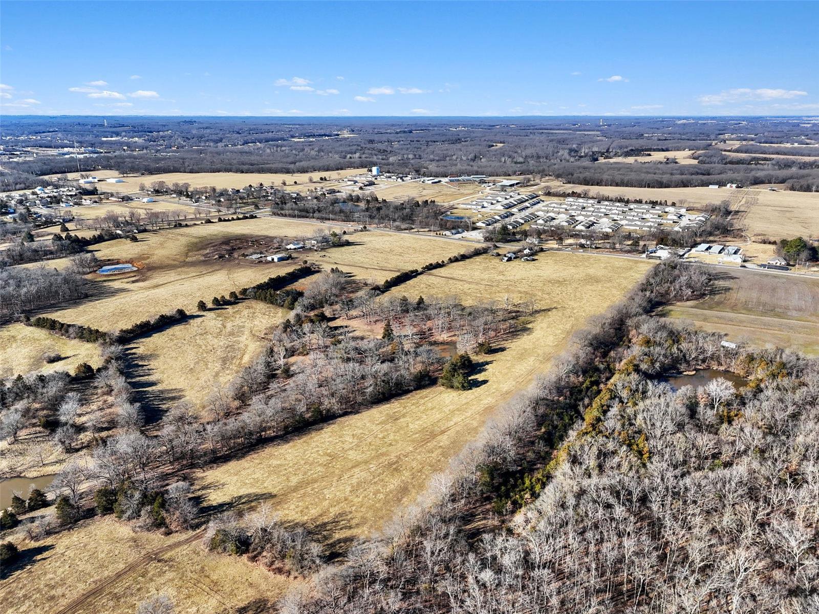 2226 N Highway 47
