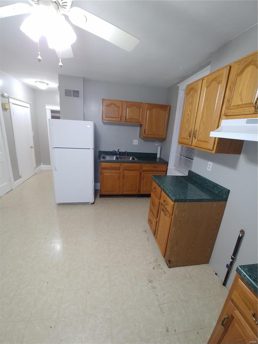 Kingshighway Hills Add - Residential Lease