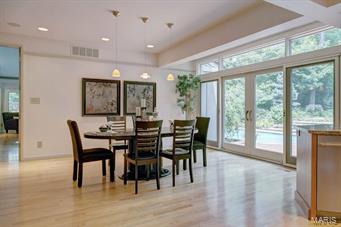 Von Schrader Estate - Residential