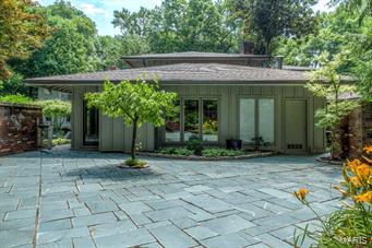 Von Schrader Estate - Residential