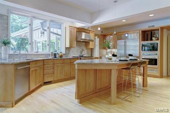 Von Schrader Estate - Residential