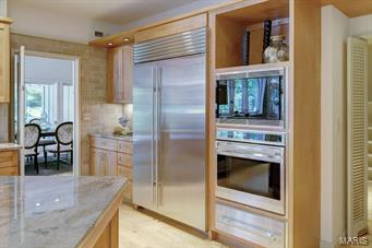 Von Schrader Estate - Residential