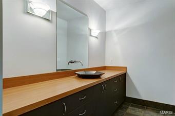 Von Schrader Estate - Residential