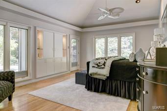 Von Schrader Estate - Residential