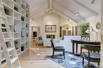 Von Schrader Estate - Residential