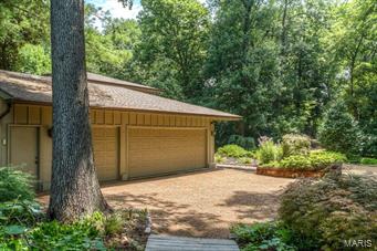 Von Schrader Estate - Residential