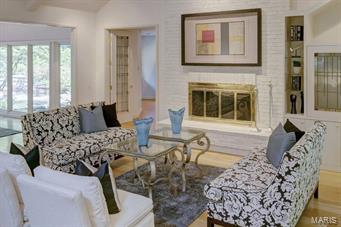 Von Schrader Estate - Residential