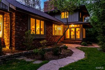 Von Schrader Estate - Residential