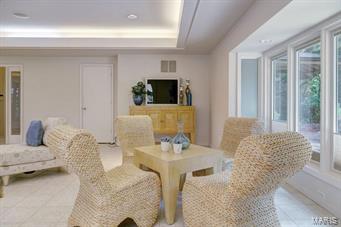 Von Schrader Estate - Residential