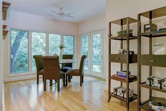 Von Schrader Estate - Residential