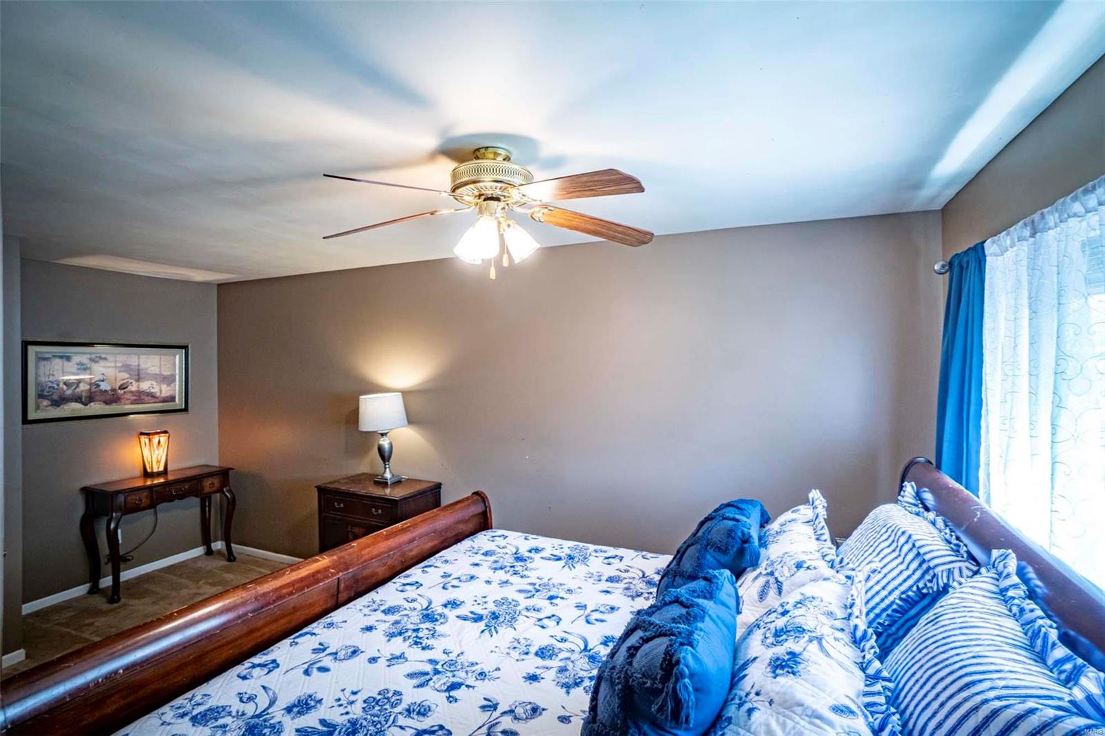 Woodlake Village Condos - Residential