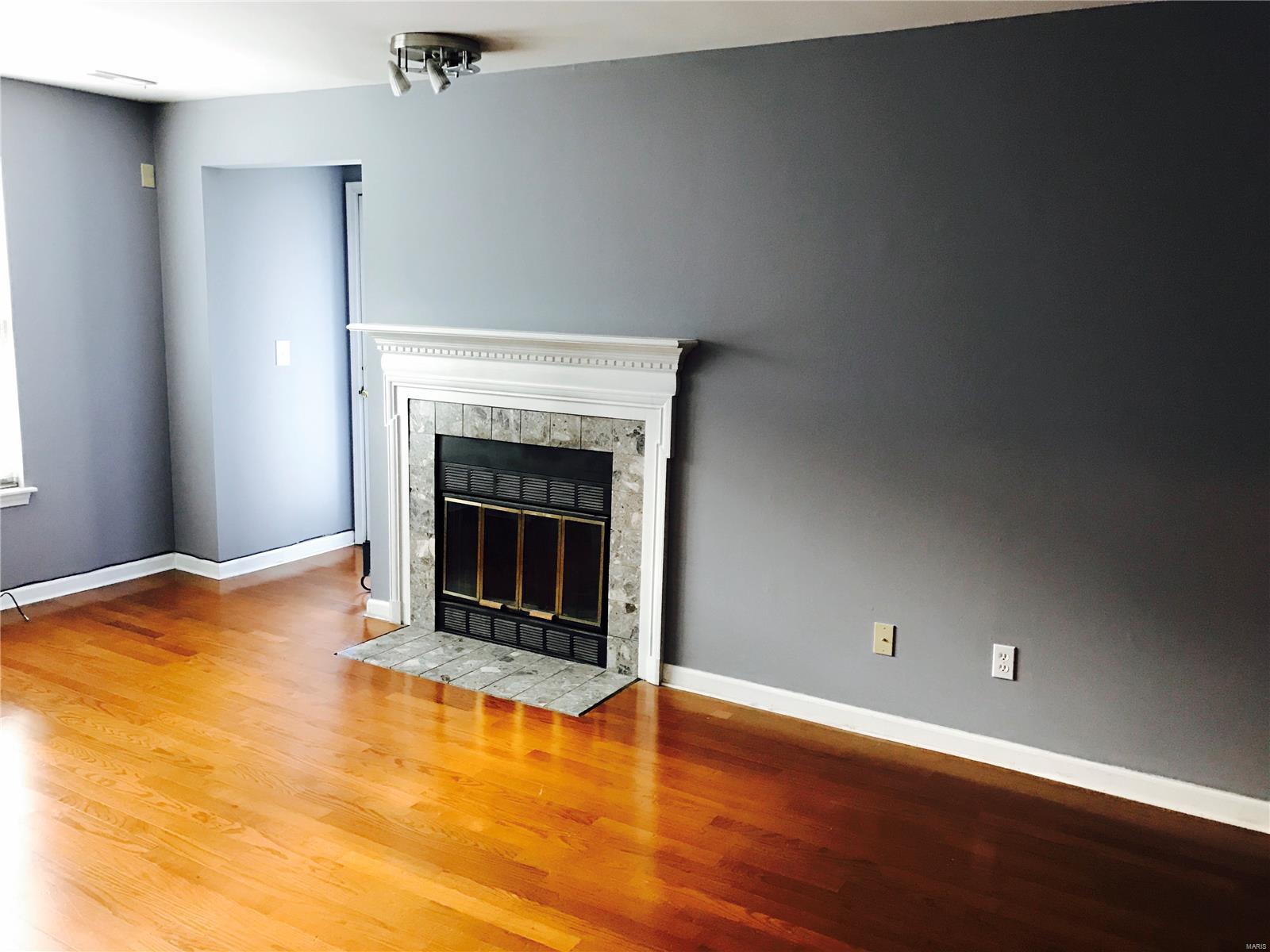 4225 W Pine 6