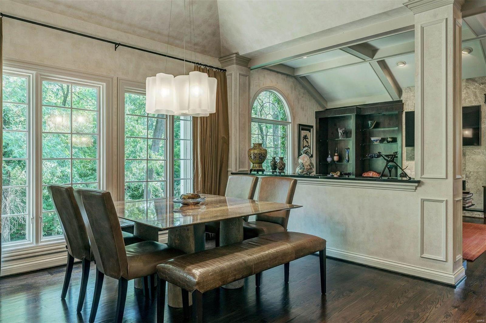 Ladue Woods Estates - Residential