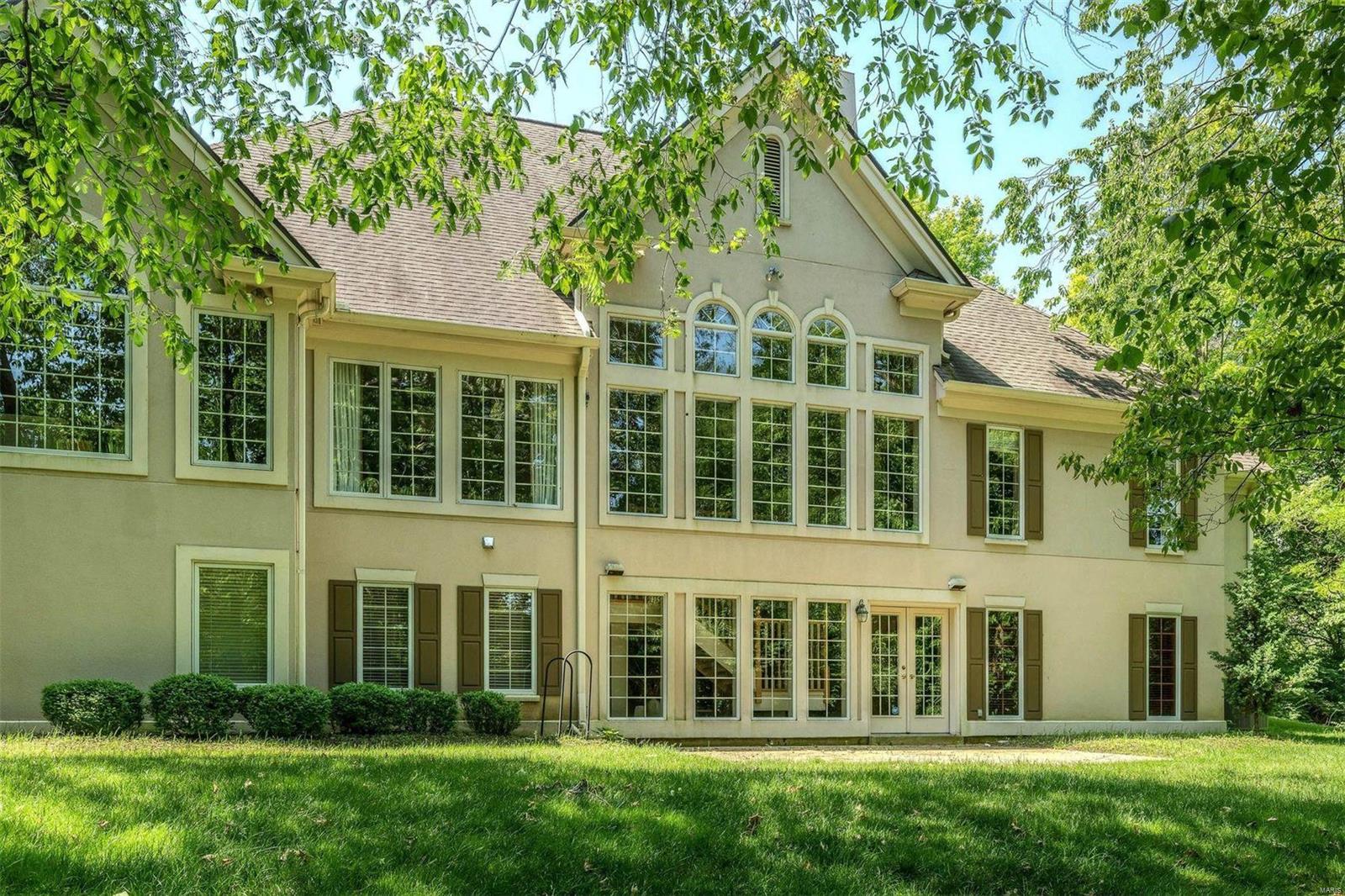 Ladue Woods Estates - Residential