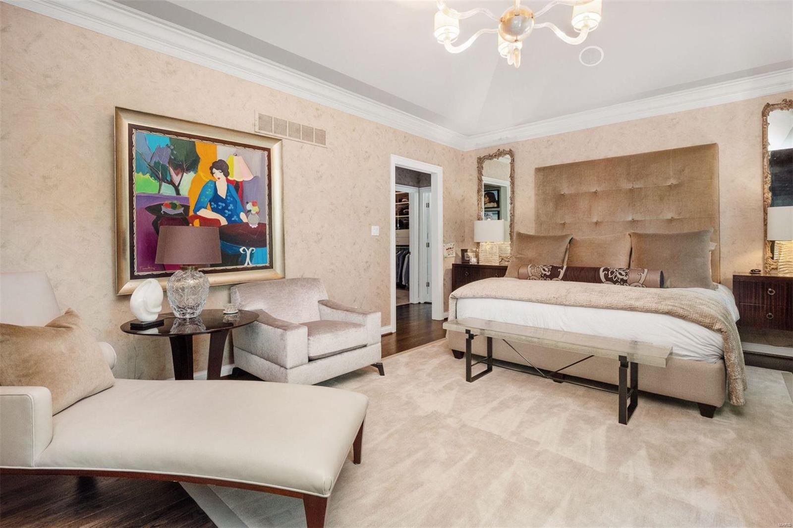 Ladue Woods Estates - Residential