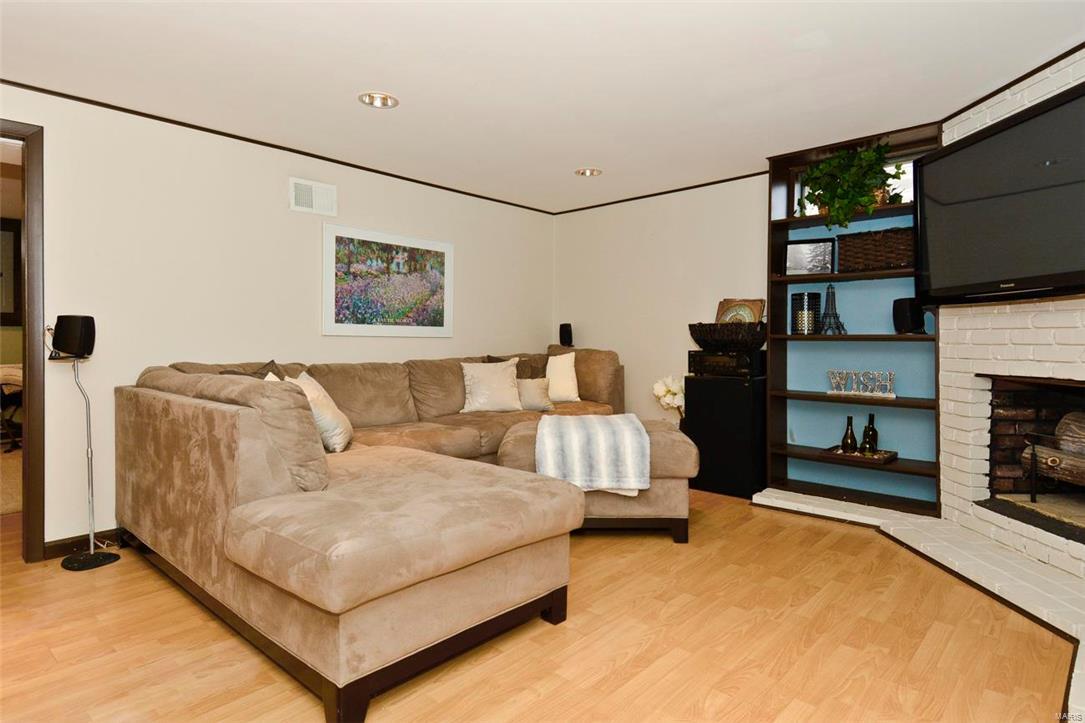 Shackleford Court 2 - Residential