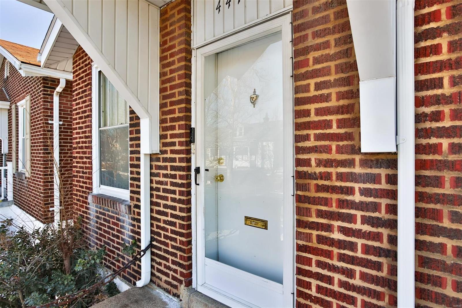 St Louis, Missouri 63116, United States, 2 Bedrooms Bedrooms, ,1 BathroomBathrooms,Residential,Pending,12872