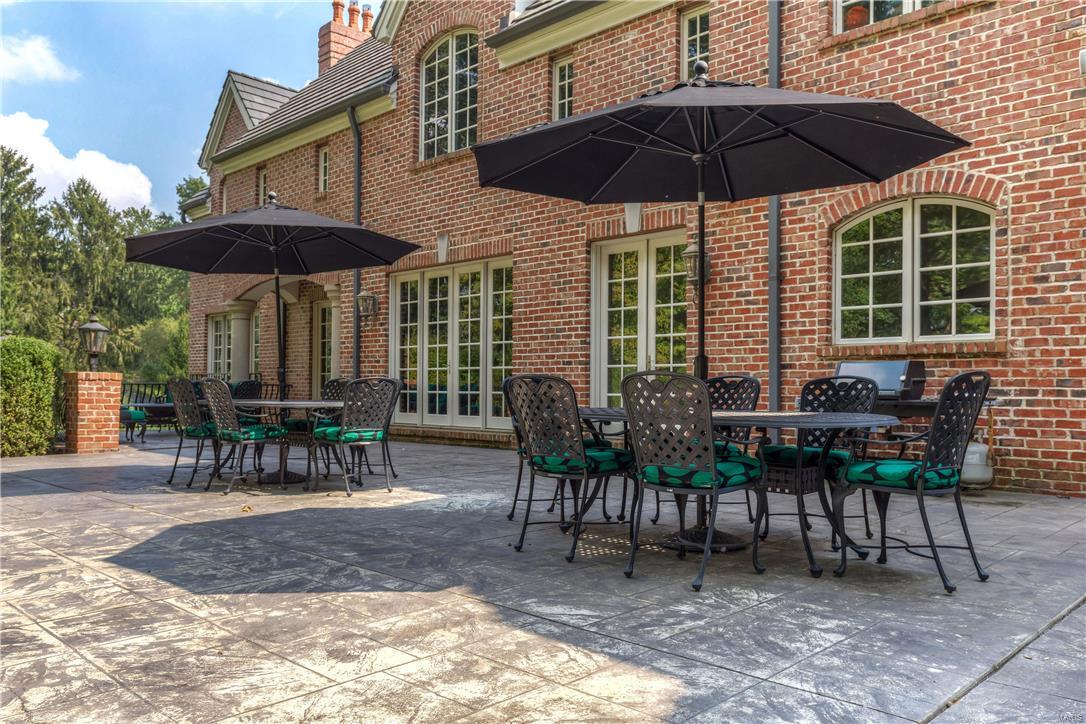 S Warson Road - Residential