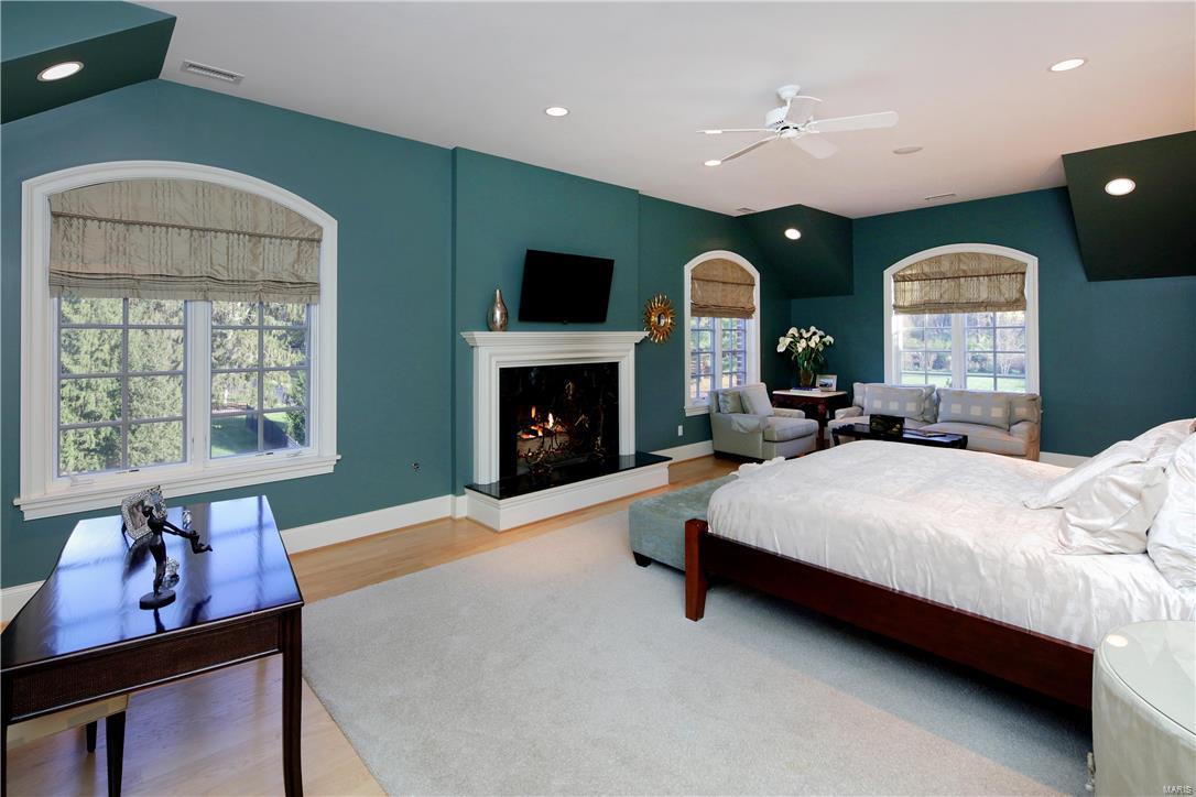 S Warson Road - Residential