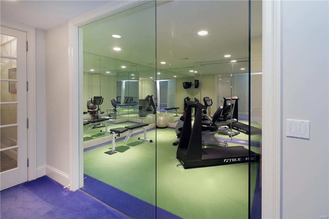 S Warson Road - Residential